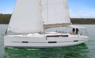 Sailing Sydney on Cavatina Main Profile