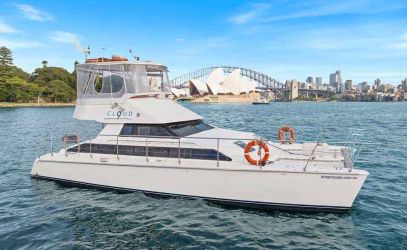 Boat Hire on Cloud 9 Main Profile