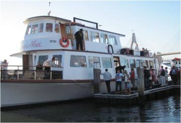 People boarding Mari Nawi for Harbour cruise