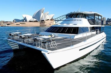 Boat Hire on Morpheus iconic Opera House