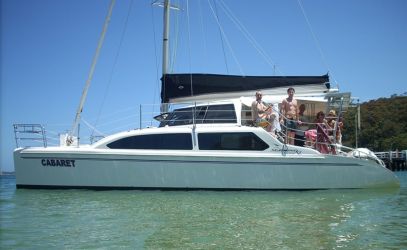 Side view of new years eve cruises on Cabaret