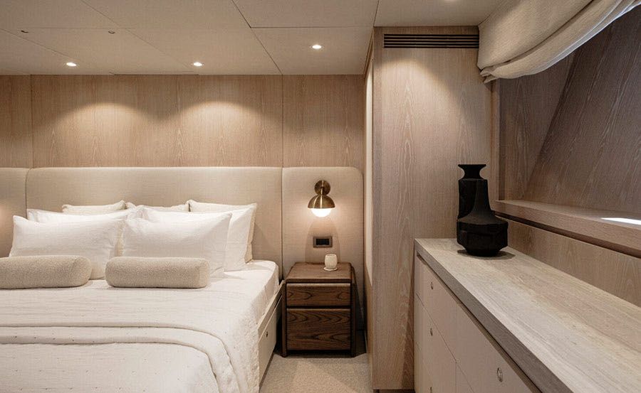 Super Yacht Charters on Akiko bedroom