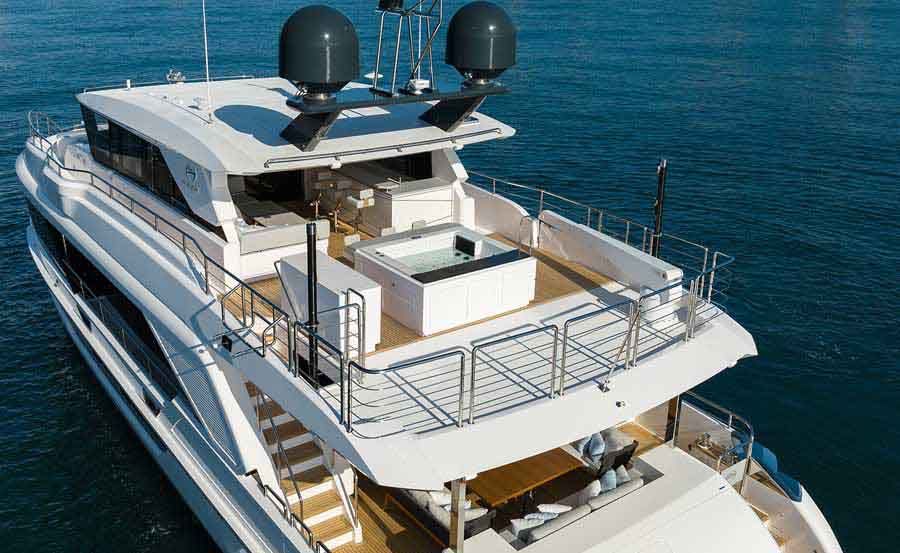 Super Yacht Charters on Aura Flybridge