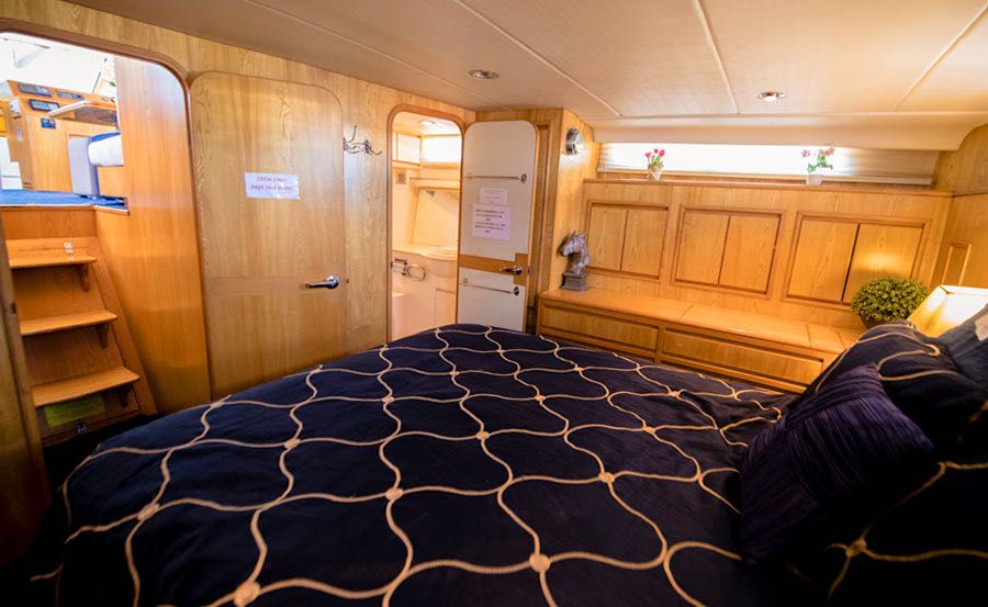 New Year's Eve Cruises on Bacchus
