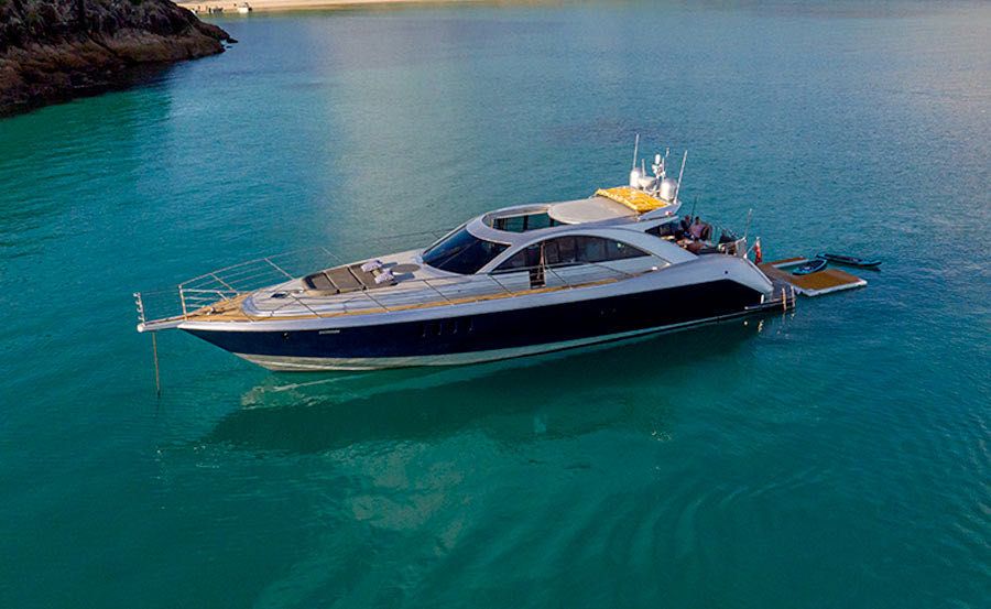 https://www.anyboat.com.au/media/catalog/product/cache/3d98a21d93a47449f8fd839055ce5f12/b/e/bella-lacqua-2_1.jpg