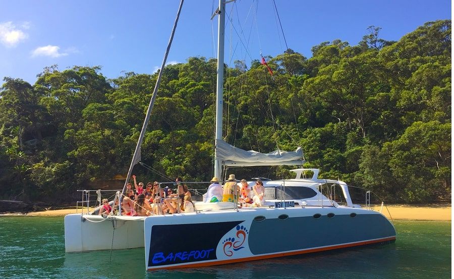 Barefoot boat hire