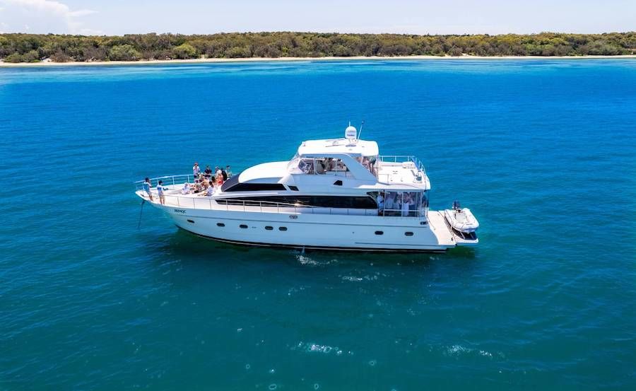 https://www.anyboat.com.au/media/catalog/product/cache/3d98a21d93a47449f8fd839055ce5f12/b/o/boat-hire-brisbane-on-sovereign-lady-side-profile.jpg