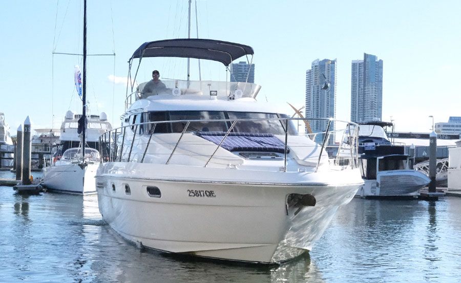 https://www.anyboat.com.au/media/catalog/product/cache/3d98a21d93a47449f8fd839055ce5f12/b/o/boat-hire-gold-coast-on-inspiration.jpg