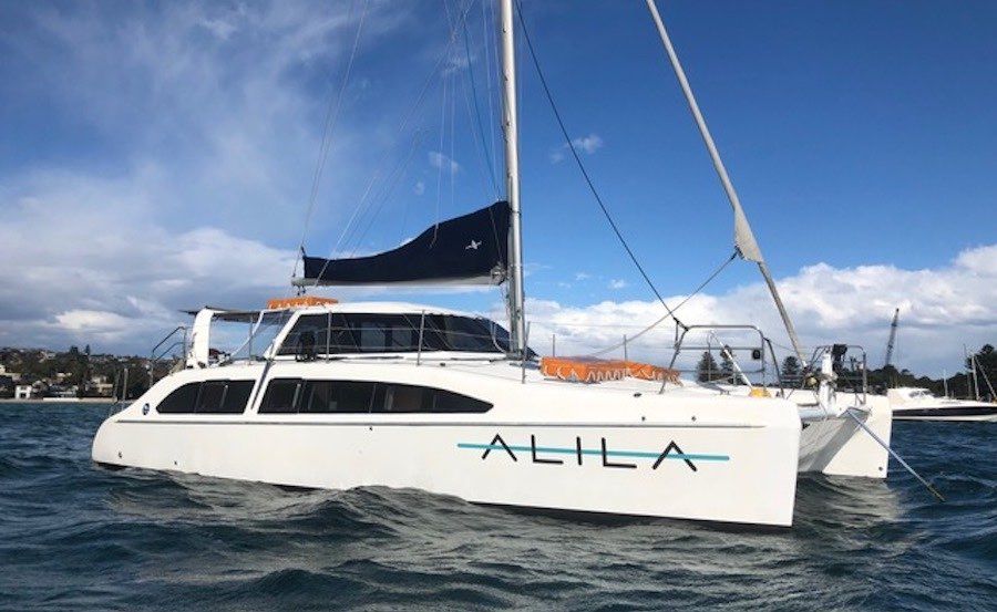 Boat Hire on Alila Starboard View