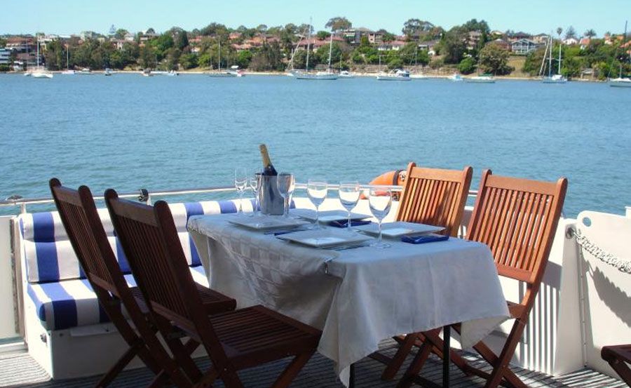 boat hire on Calypso boat hire on Calypso