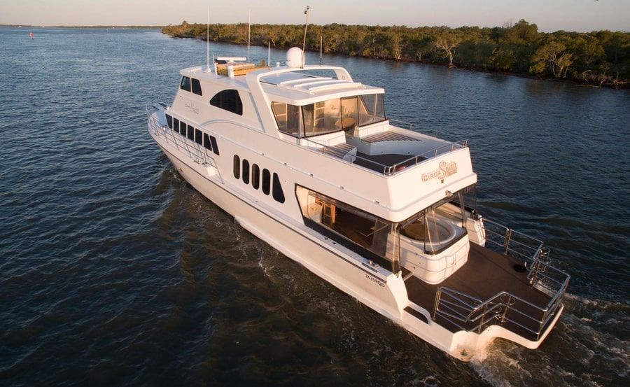 Boat Hire on Circa Boat Hire on Circa