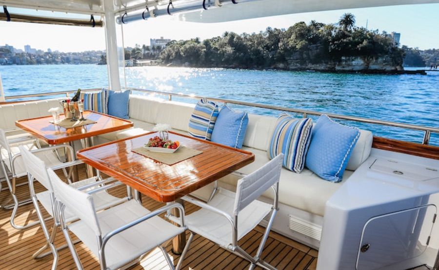 Boat hire on Galaxy I Boat hire on Galaxy I