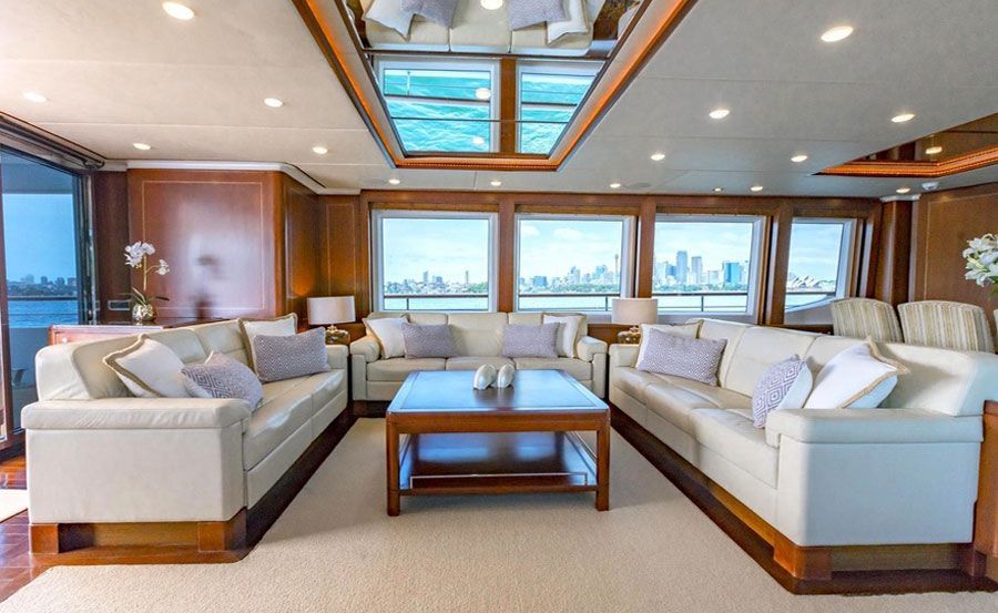 Masteka II Boat Hire lounge 