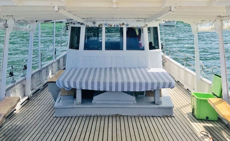 Boat Hire on North Sea forward lounge Boat Hire on North Sea forward lounge
