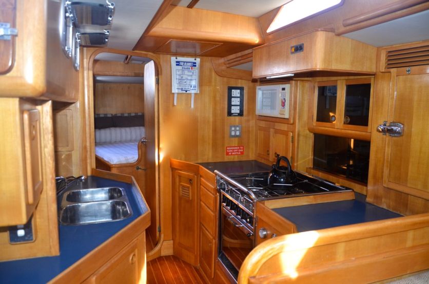 boat-hire-on-Pilgrim-galley boat-hire-on-Pilgrim-galley