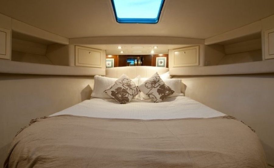 Boat hire on Platinum bedroom Boat hire on Platinum bedroom