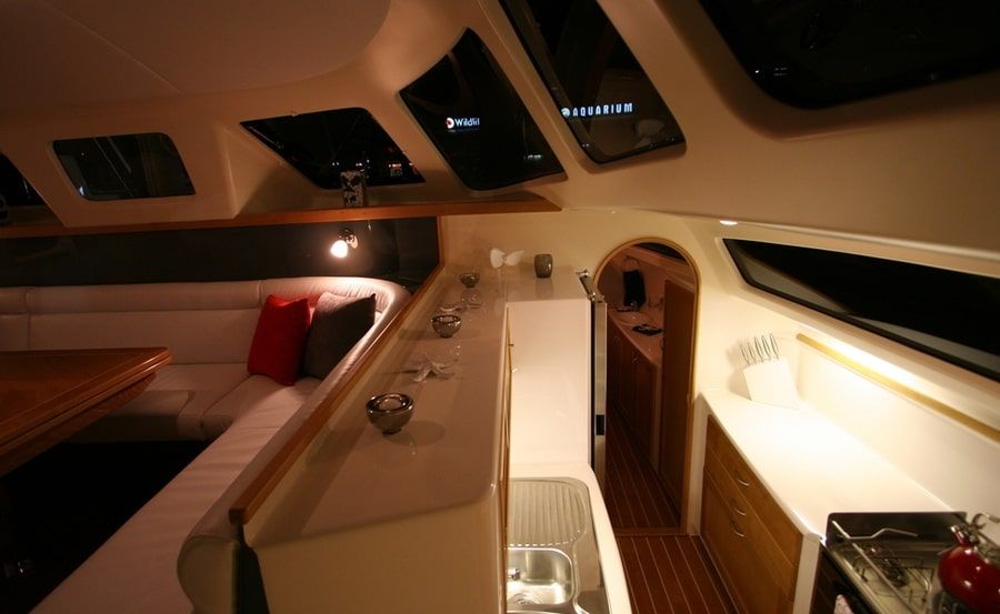 Boat hire on Red Undies galley Boat hire on Red Undies galley