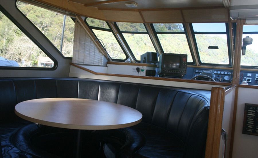 boat hire on Sea Escape boat hire on Sea Escape