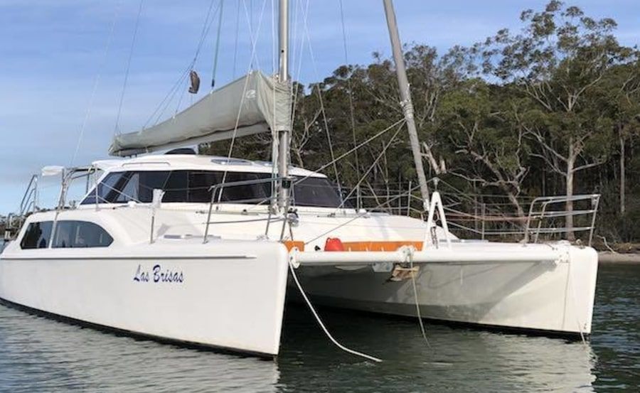 https://www.anyboat.com.au/media/catalog/product/cache/3d98a21d93a47449f8fd839055ce5f12/b/o/boat-hire-on-seabbatical-front-view.jpg