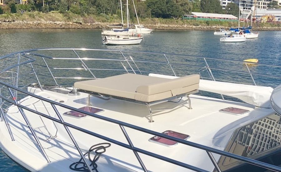 Boat Hire on Seas The Day day bed Boat Hire on Seas The Day day bed