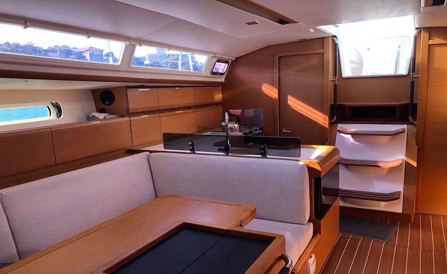 Beautiful Wooden Interior on Solace Boat hire Beautiful Wooden Interior on Solace Boat hire