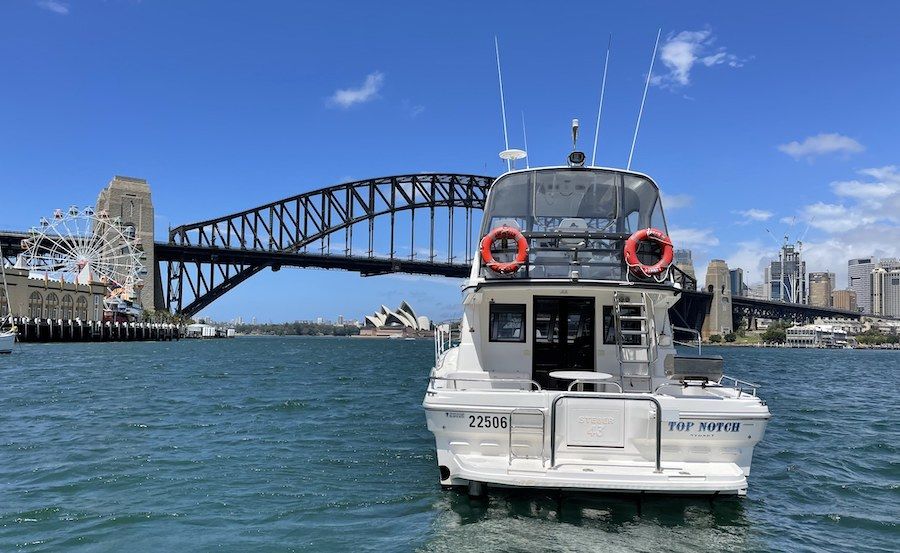 Boat Hire on Top Notch
Boat Hire on Top Notch