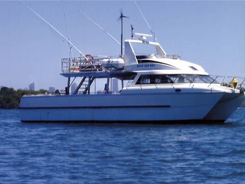Boat hire on Zane Grey on the Harbour Boat hire on Zane Grey on the Harbour