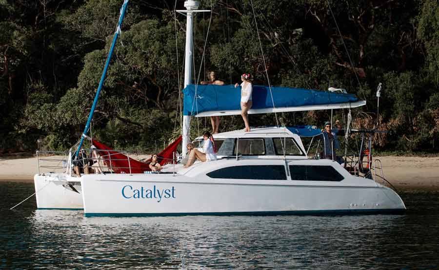 https://www.anyboat.com.au/media/catalog/product/cache/3d98a21d93a47449f8fd839055ce5f12/c/a/catalyst-1_1.jpg