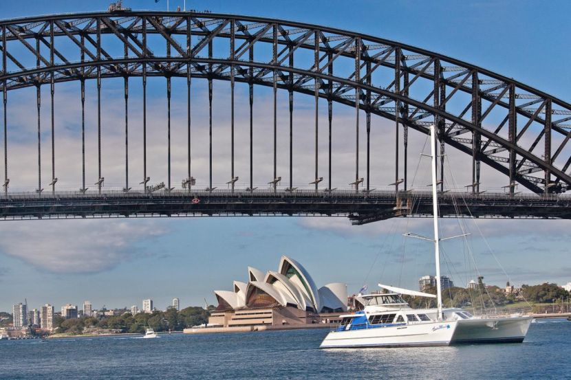 Christmas cruise on Aussie Magic with Harbour Bridge background Christmas cruise on Aussie Magic with Harbour Bridge background