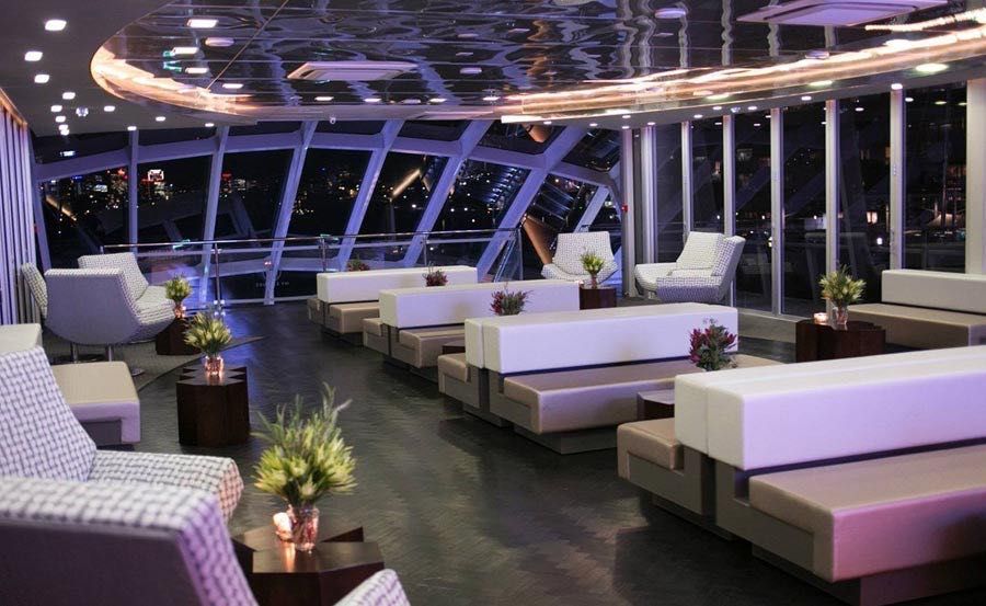 Boat Hire on Clearview Interior