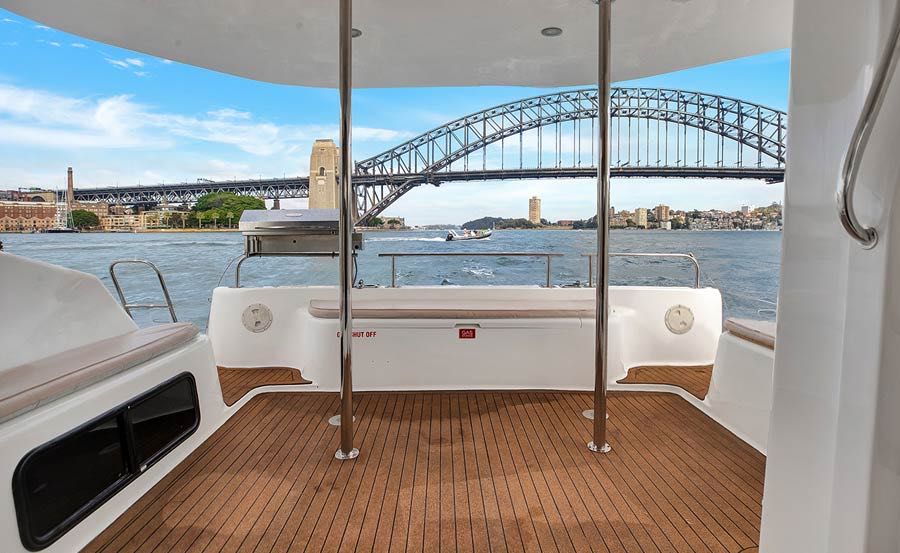 Boat Hire on Cloud 9 Boat Hire on Cloud 9