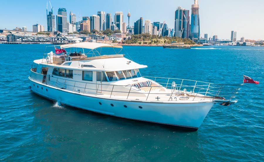 https://www.anyboat.com.au/media/catalog/product/cache/3d98a21d93a47449f8fd839055ce5f12/e/x/exterior-1_3_5.jpg