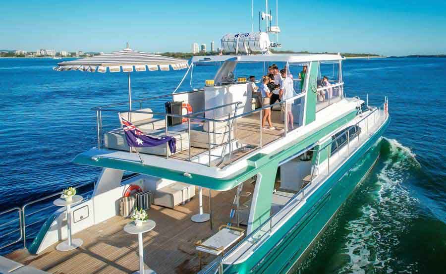 Boat Hire on YOT75 Starboard View