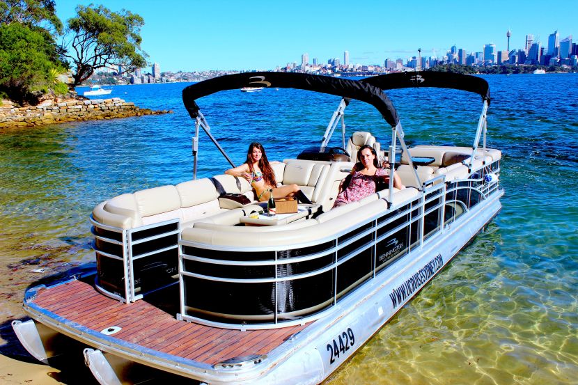 New Years eve cruise on Floating Lounge
