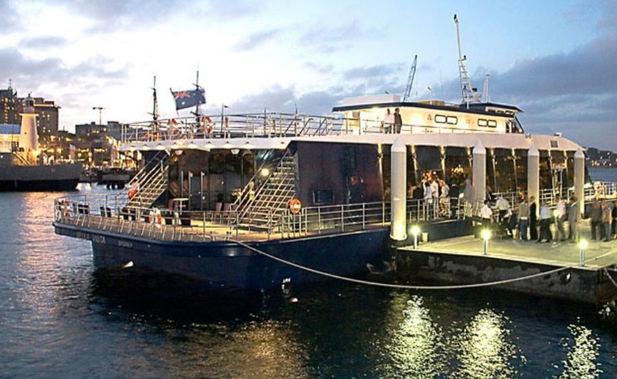 Bella Vista Boat Hire