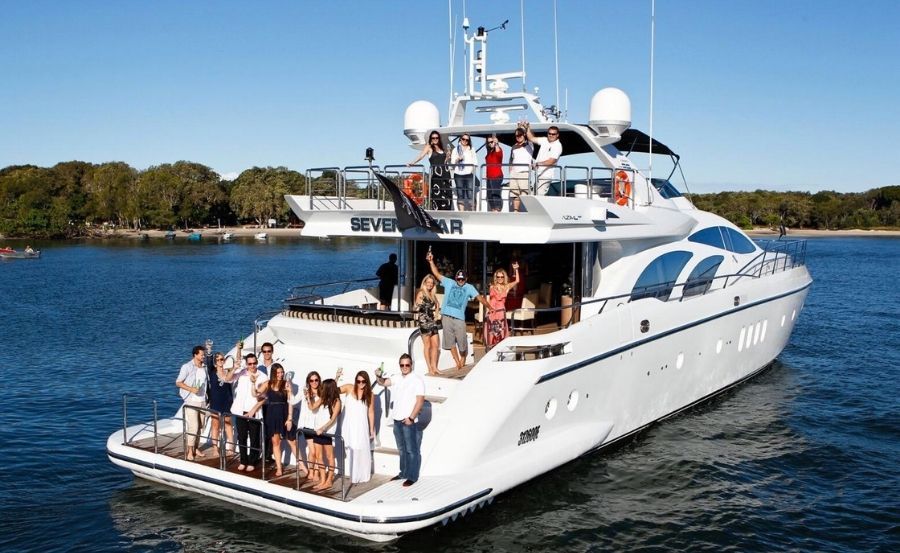 Harbour cruises on Seven Star