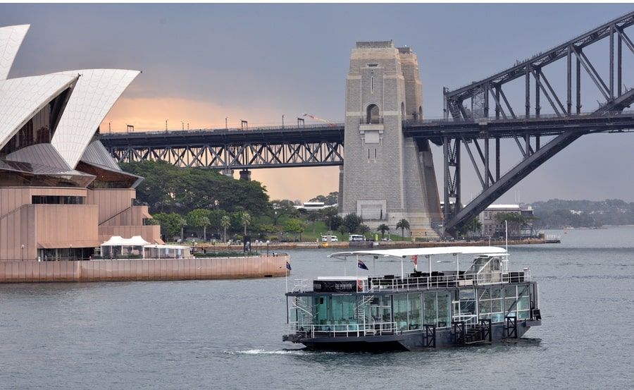 https://www.anyboat.com.au/media/catalog/product/cache/3d98a21d93a47449f8fd839055ce5f12/h/a/harbour-cruises-on-starship-aqua-cruising.jpg