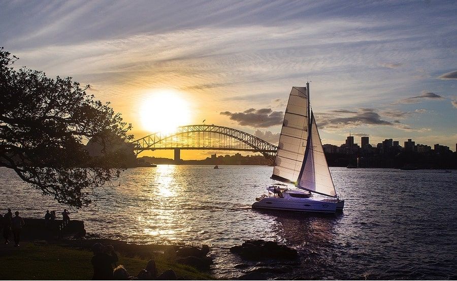 Too Up boat hire on Sydney Harbour as the sun sets Too Up boat hire on Sydney Harbour as the sun sets