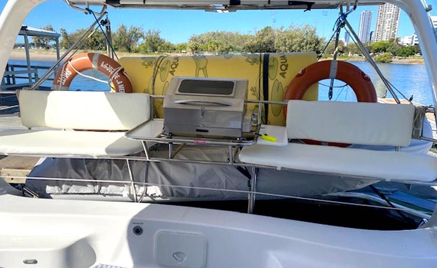 Boat Hire on Horizon Cat Boat Hire on Horizon Cat