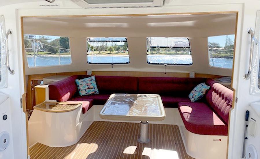 Boat Hire on Horizon Cat Boat Hire on Horizon Cat