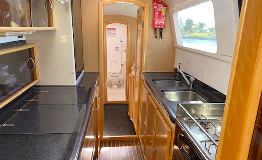 Boat Hire on Horizon Cat Boat Hire on Horizon Cat