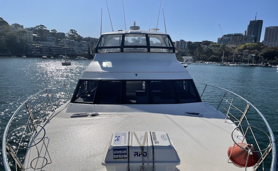 Boat hire on Top Notch Boat hire on Top Notch