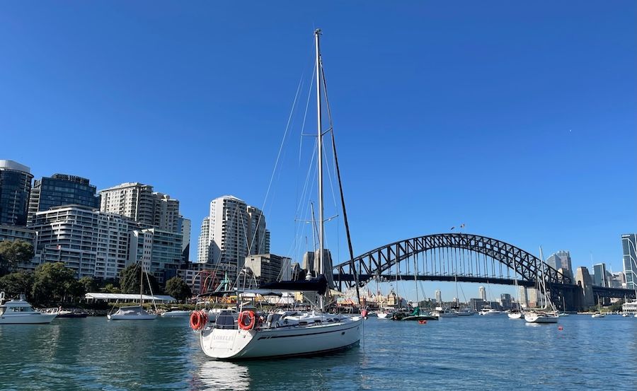 Lorelei Boat Hire in front of Sydney Harbour Bridge Lorelei Boat Hire in front of Sydney Harbour Bridge