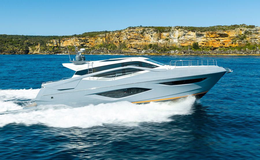 Boat hire on Impulse side exterior Boat hire on Impulse side exterior