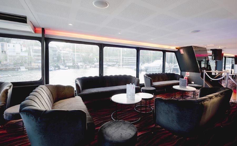 Boat Hire on Inception Cruises Lounge
