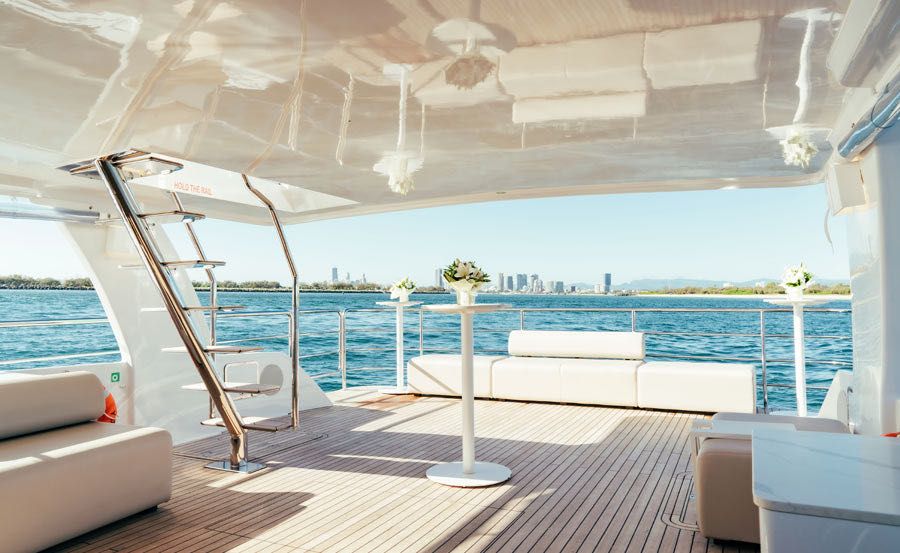 Boat Hire on YOT75 Open lounge
