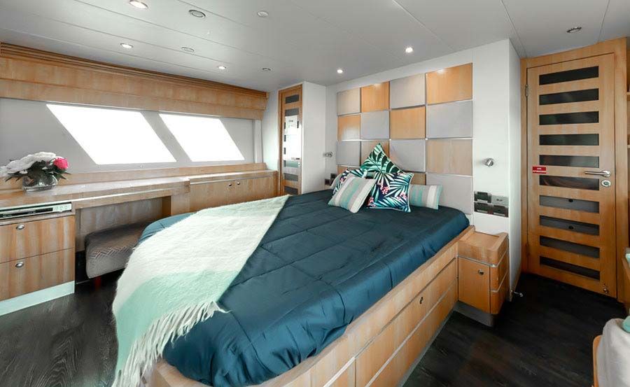 New Years Eve Cruises on Aquabay Master Bedroom New Years Eve Cruises on Aquabay Master Bedroom