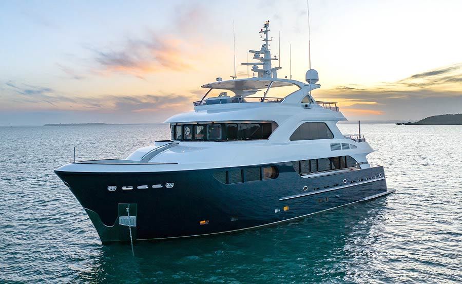 https://www.anyboat.com.au/media/catalog/product/cache/3d98a21d93a47449f8fd839055ce5f12/i/n/intrigue-2.jpg