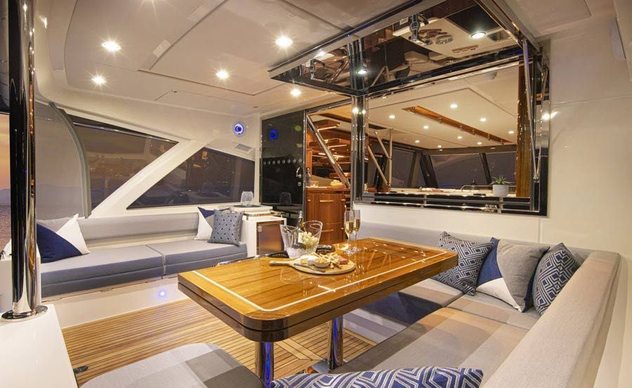 Boxing day Cruises on Isola Mezzanine Boxing day Cruises on Isola Mezzanine