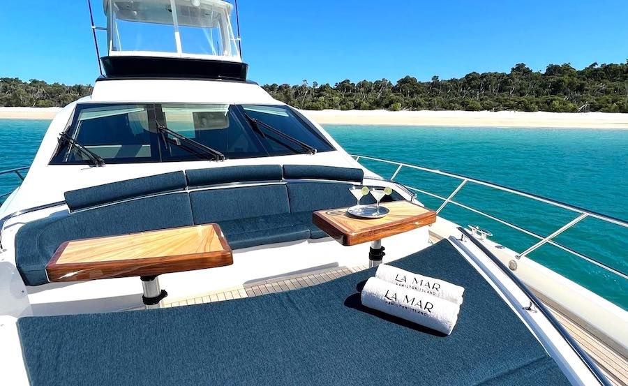 Whitsundays Boat Hire on MY La Mar Bow view Whitsundays Boat Hire on MY La Mar Bow view